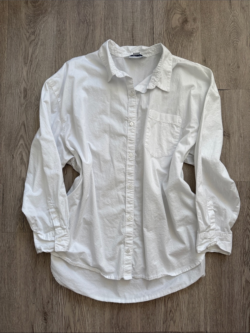 Old Navy White Women’s Button-Down Shirt with Chest Pocket